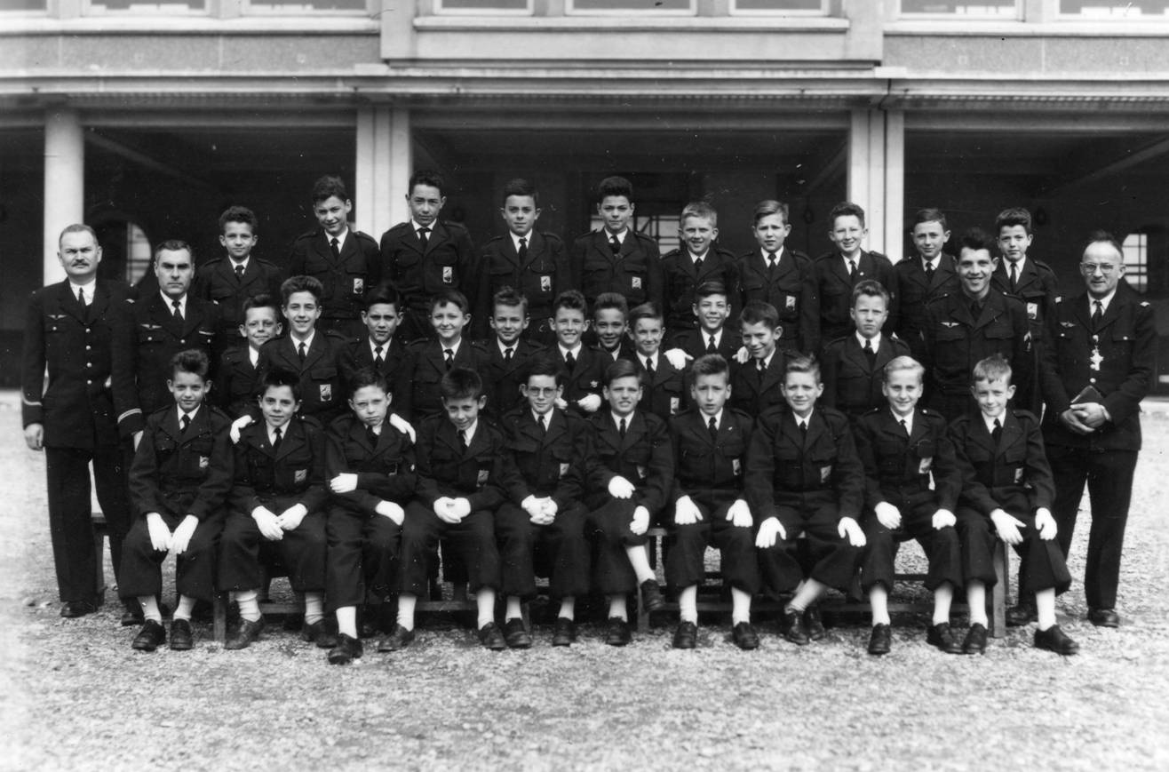 Ecole des Pupilles de l'Air de Grenoble - 6me A1 - 1955