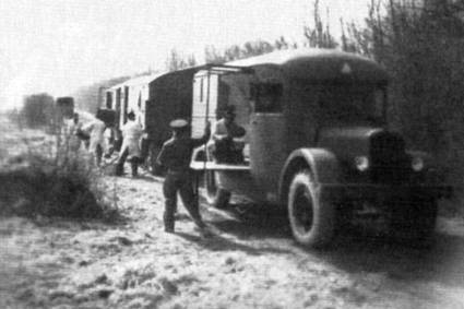 Echelon roulant GC III/6 - Camion PANHARD