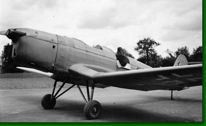 Chartres - Luftwaffe - Klemm 35 d''entranement