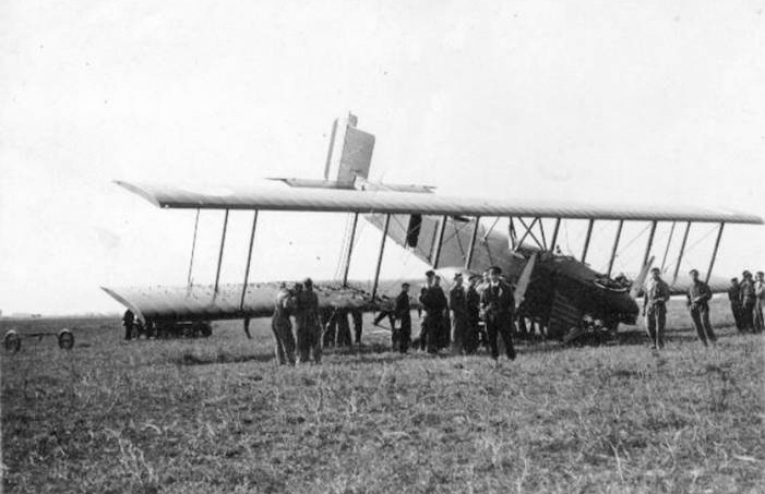 Farman F.63 en Pylne - BA 122 Chartres