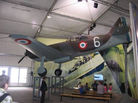 Dewoitine D.520 - Muse de l'Air et de l'Espace du Bourget - Numro 6 : Avion de Pierre Le Gloan