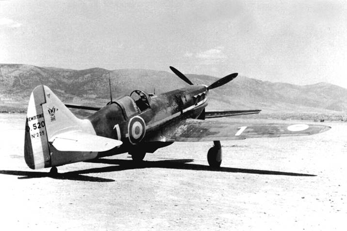 Dewoitine du GC III/6 n229 du capitaine JACOBI  Brindisi