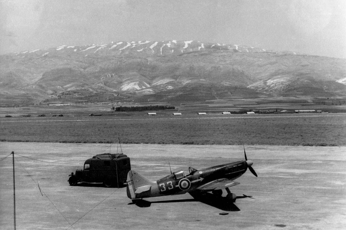 D.520 du GC III/6 - Arodrome de Rayack (ou Rayak) au Liban