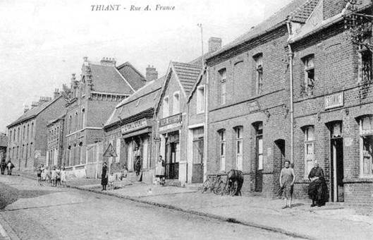 Thiant - La rue Anatole France