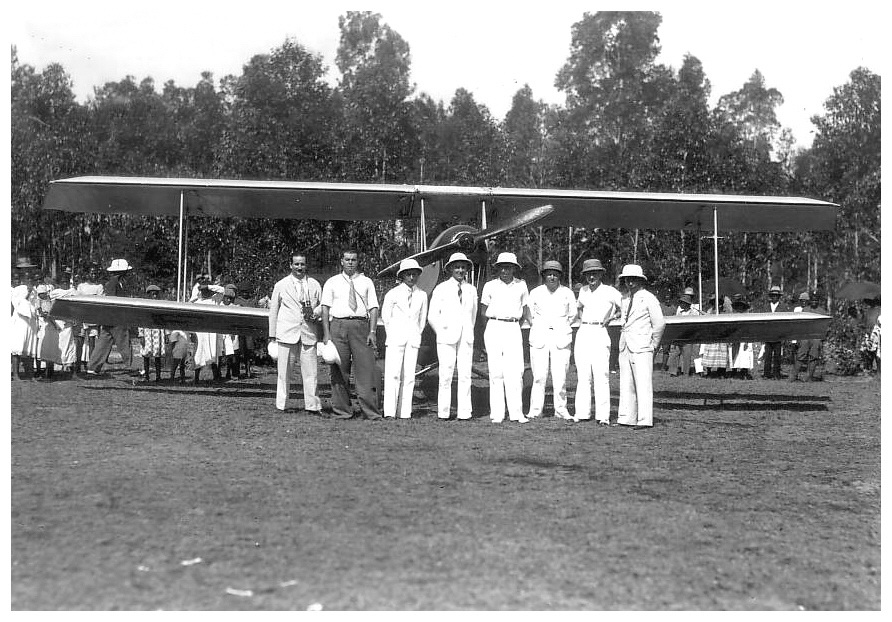 Madagascar - 1935 - Tamatave - Aro-club  Caudron C.276  Luciole   F-AMHD 
Tomb en mer en janvier 1936  Equipage indemne
