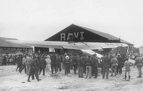 Cazaux - L'Oiseau Canari - 16 juin 1929