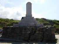 Monument Assollant, Lefvre,- Lotti  - Comillas - Plage de Oyambre