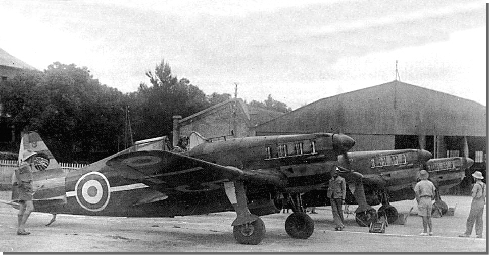 Morane Saulnier MS 406 de l'E.C. 565 de MADAGASCAR - Ivato