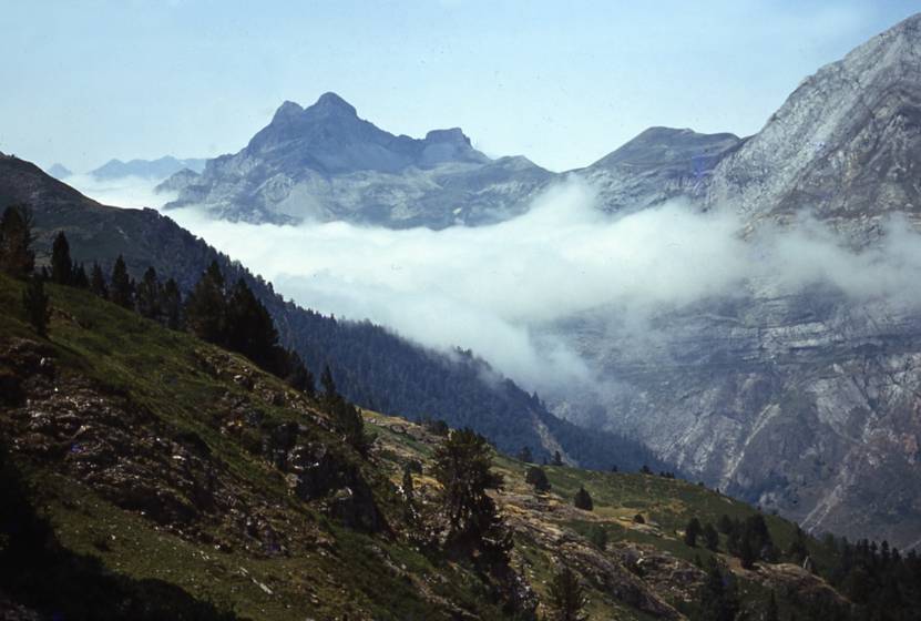 Pic du midi d'Ossau vue du Pic de la Sagette