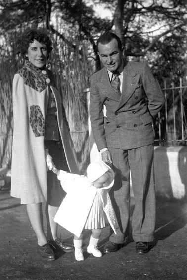 1942 - Julienne, Joseph et Marie-Thrse BIBERT